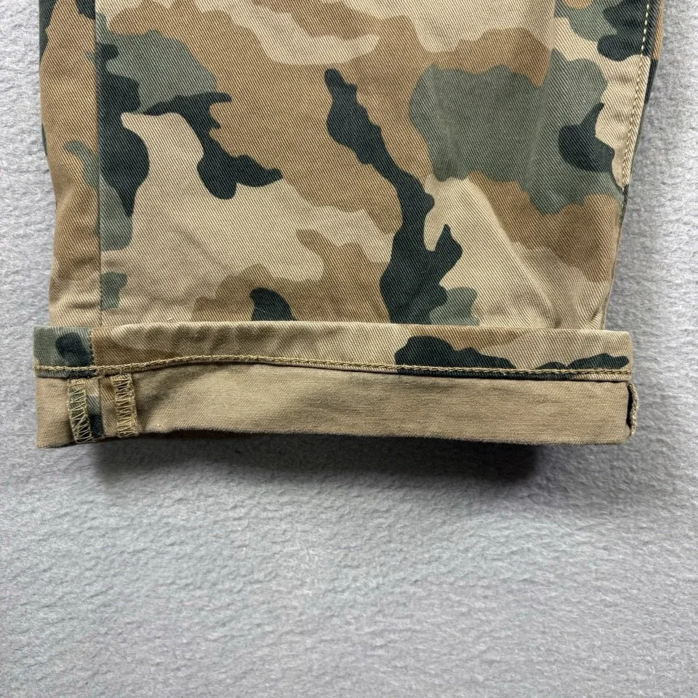 Levi's Pants Mens 34x32 Green Camo Chino 55688 Cotton Straight Casual Army
